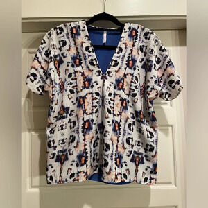 Sachin + Babi Short Sleeve V-neck Top w Cow Leather Trim Size Small